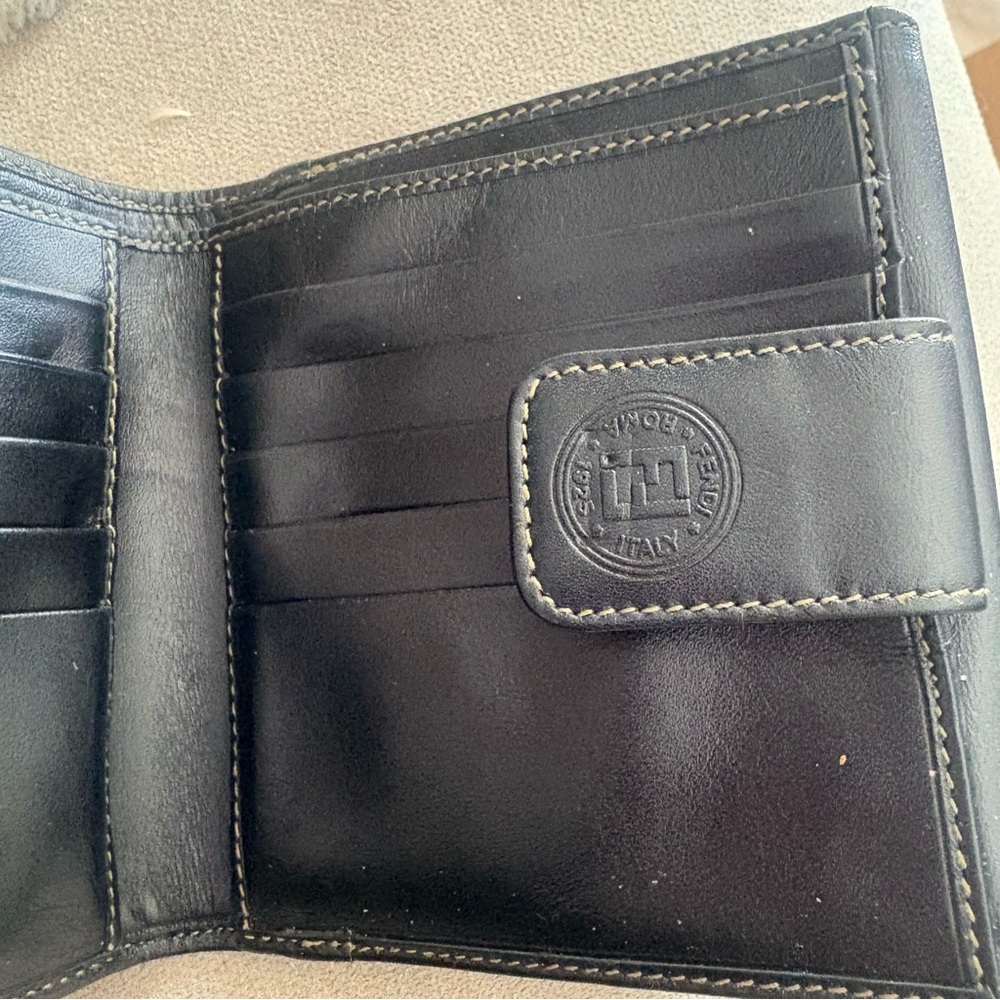 Fendi Black and Tan Striped Wallet - Picture 8 of 12